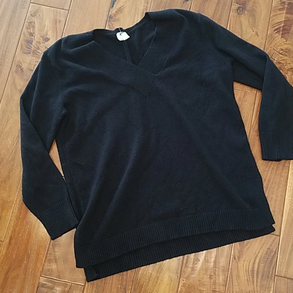 Anthropolgie Black V Neck Sweater sz L - Picture 6 of 16